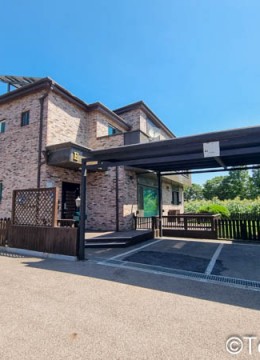 333 Brick House